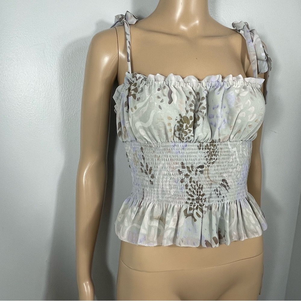 Elegant floral tank blouse Aritzia